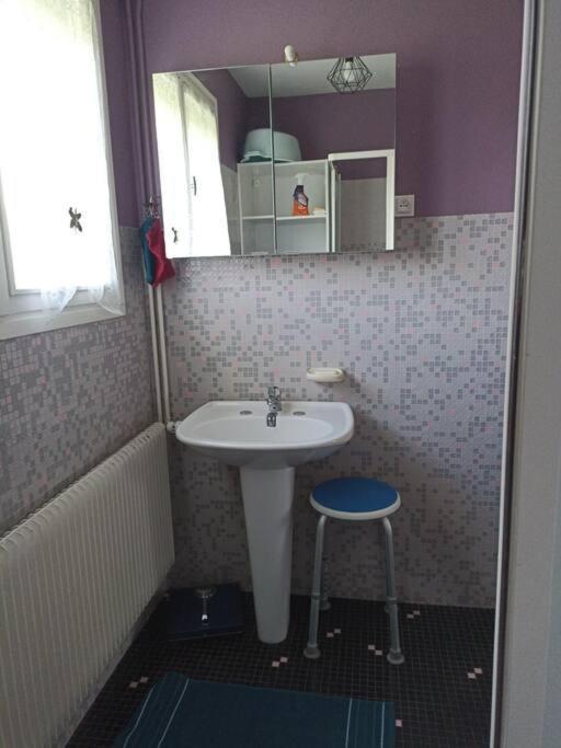 Charmant Pavillon Des Annees 70 *